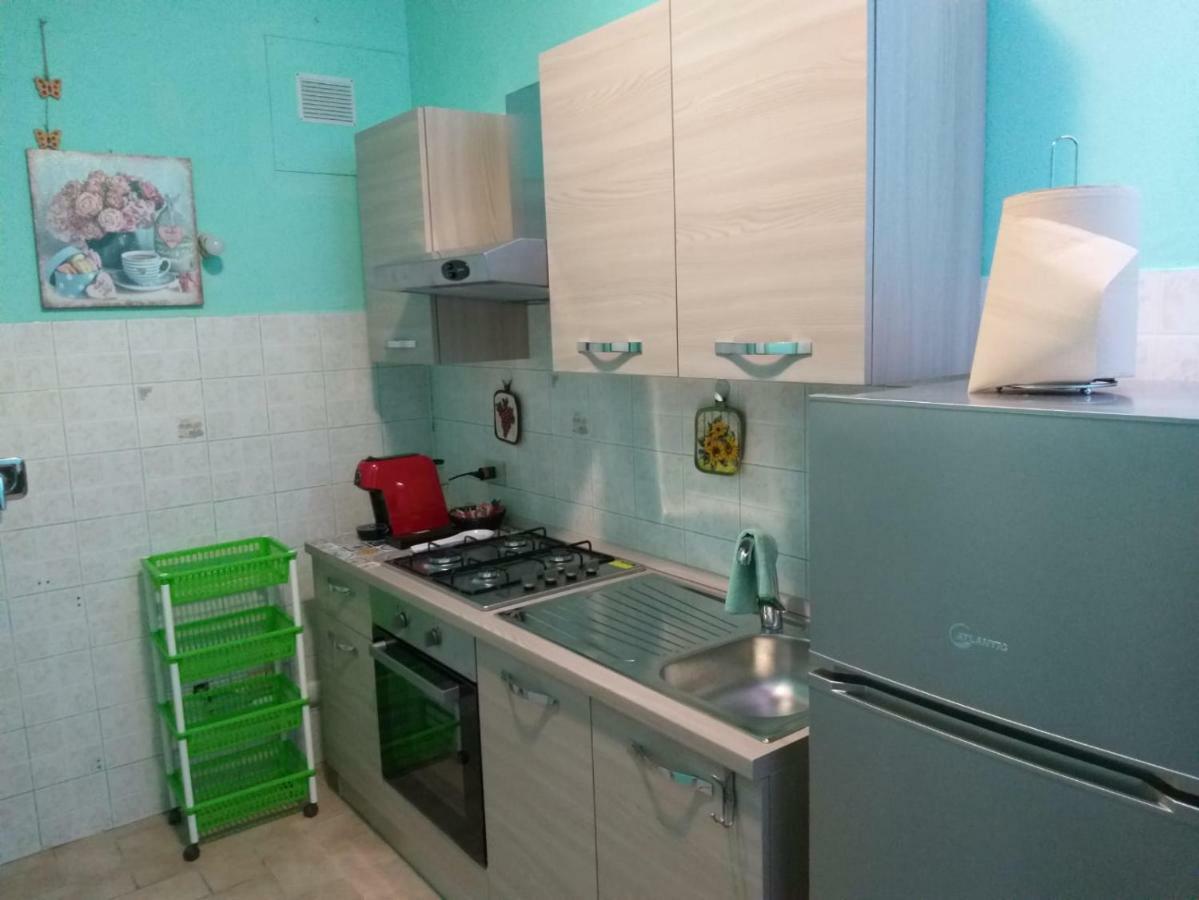 פוליניו Appartamento Giusy מראה חיצוני תמונה